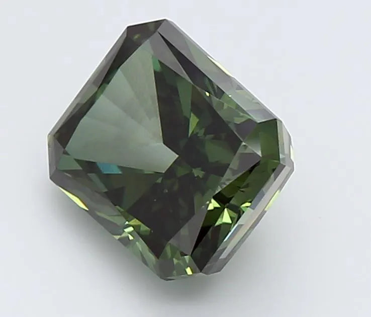 2.1 Carats RADIANT Diamond