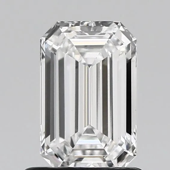 1.02 Carats EMERALD Diamond