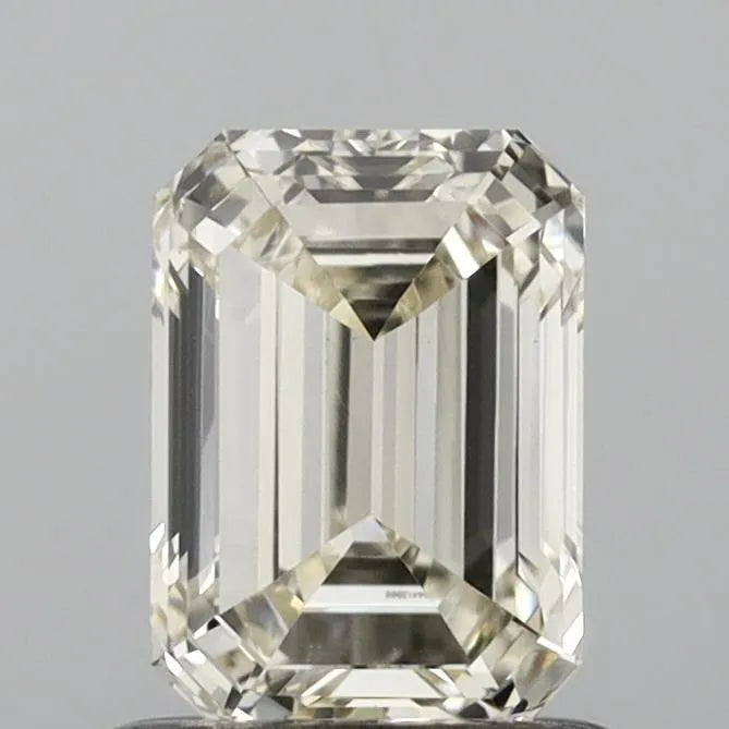 1.01 Carats EMERALD Diamond