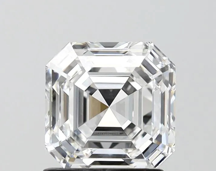 1.54ct Square emerald Lab Grown Diamond (Colour E, Clarity VVS2, IGI Certified)