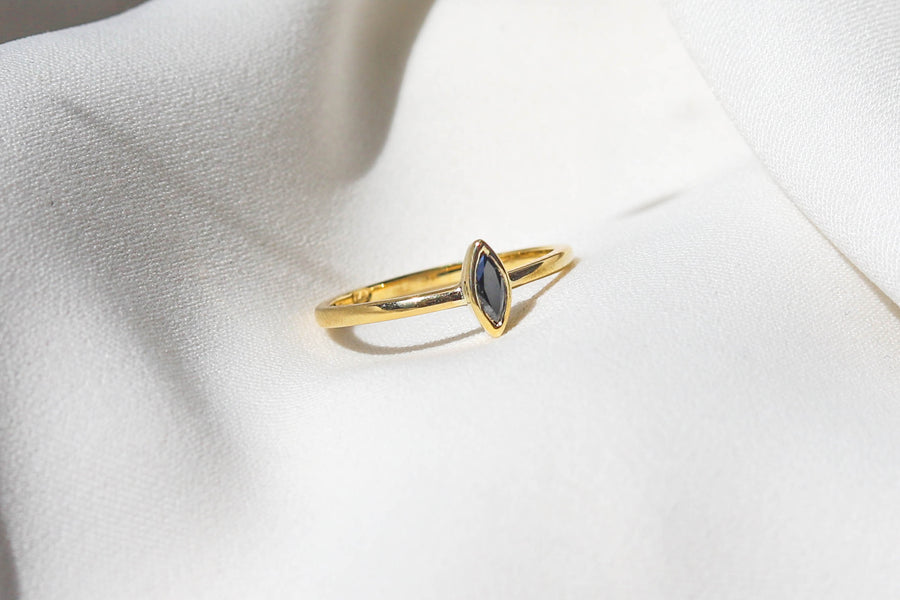 BLACK MARQUISE DIAMOND RING