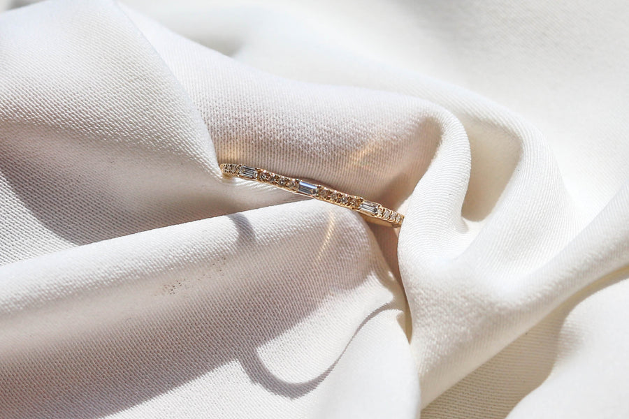 DIAMOND BAGUETTE RING