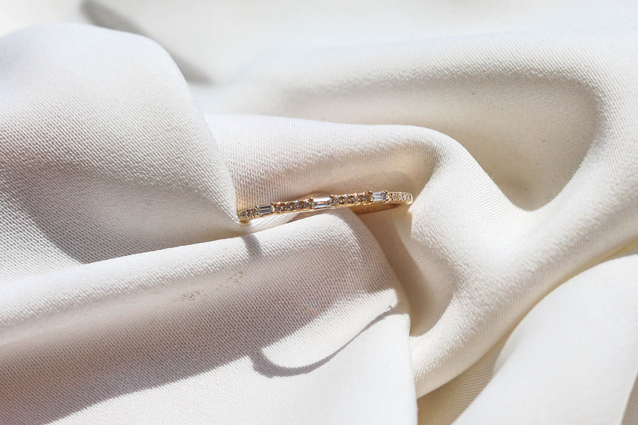 DIAMOND BAGUETTE RING