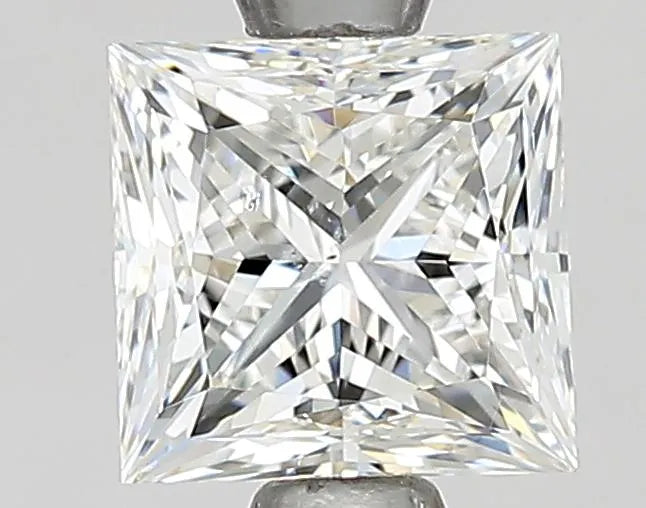 0.9 Carats PRINCESS Diamond