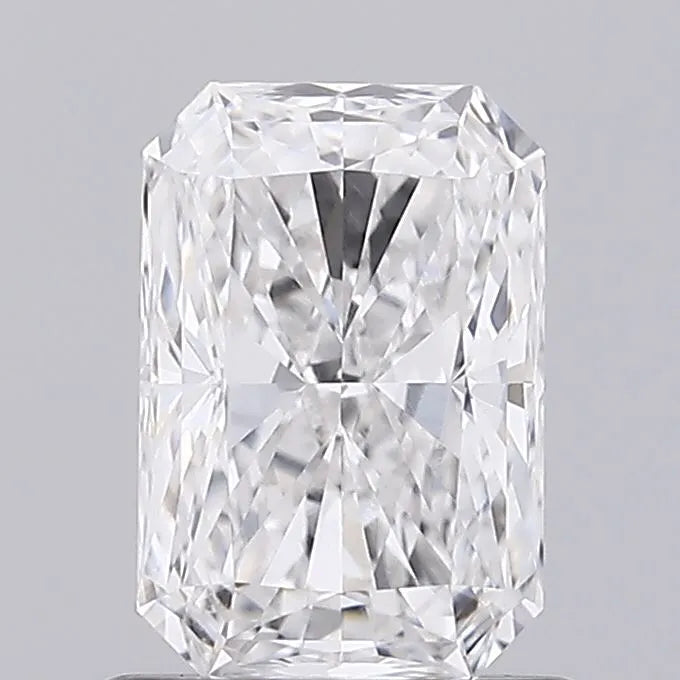 1.00ct Radiant Lab Grown Diamond (Colour E, Clarity VVS1, IGI Certified)