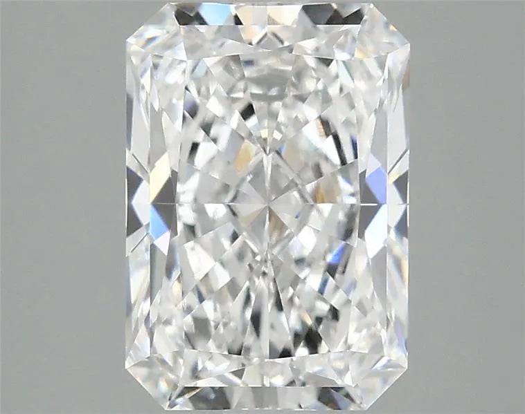 2.58 Carats RADIANT Diamond