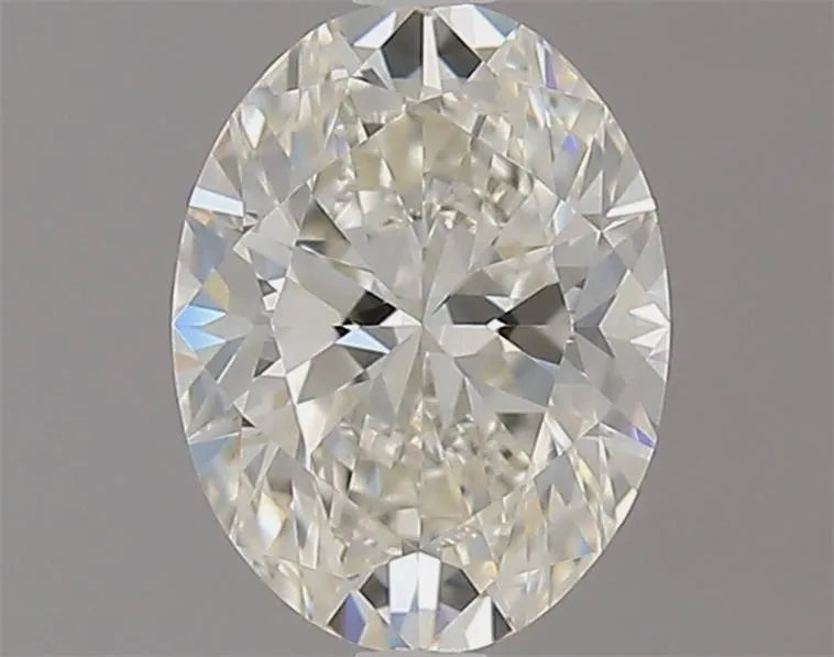 0.7 Carats OVAL Diamond