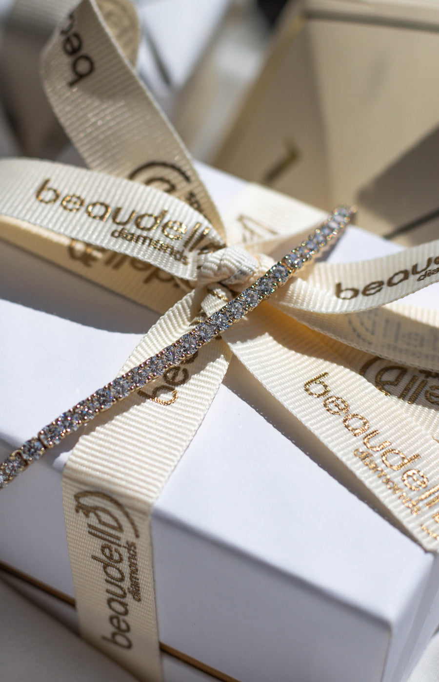 6.2CT DIAMOND TENNIS BRACELET GOLD