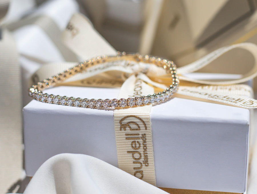 6.2CT DIAMOND TENNIS BRACELET GOLD